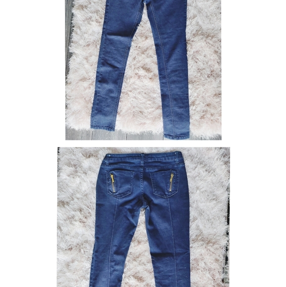 Jeans - Picture 2 of 3